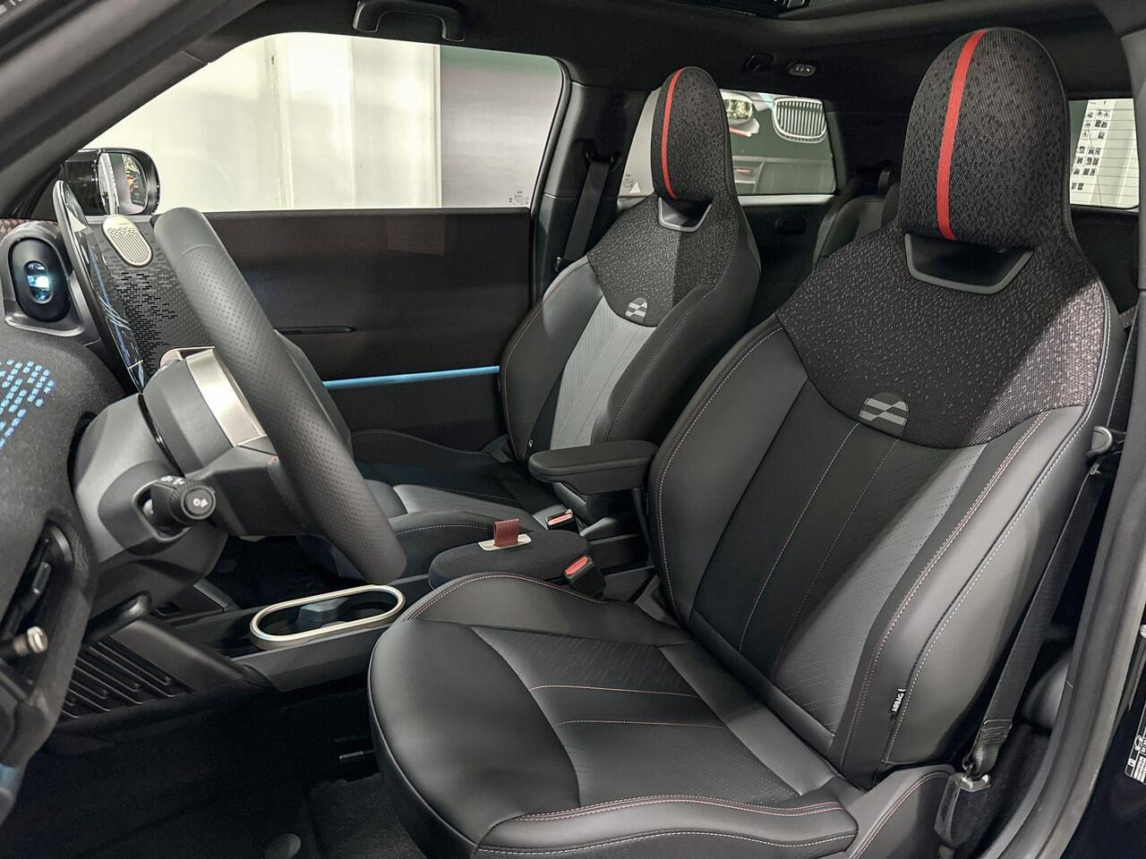 Mini COOPER E | John Cooper Works uitvoering | Pakket XL | 18" John Cooper Works Lap Spoke two-tone