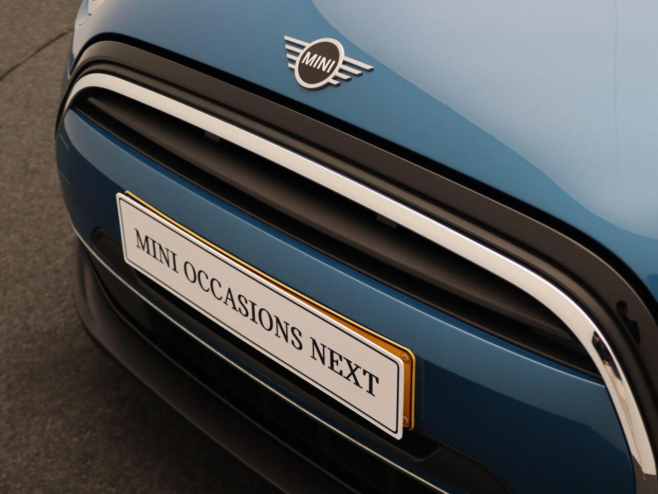 Mini COOPER 3-deurs Classic + Balance Pack + LED + DAB + 16''