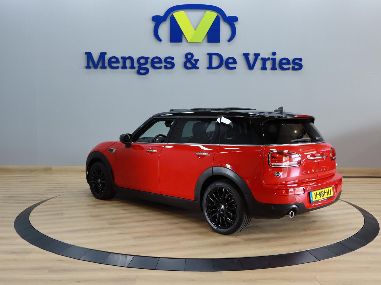Mini COOPER CLUBMAN Mini 1.5 Business Edition Airco ECC | Panorama | Harman Kardon | Trekhaak | Keyless | Leder | Cruise Control | Isofix | NAP