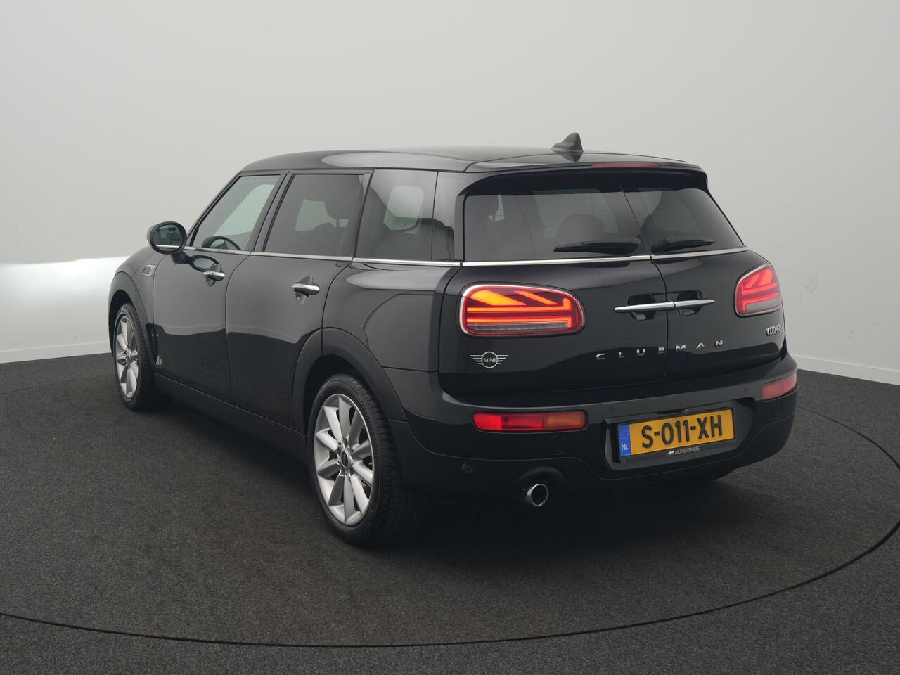 Mini COOPER CLUBMAN 1.5 Classic Business Edition - Occasional Lease vanaf ¤529 p/m - RIJKLAARPRIJS - Automaat - Achteruitrijcamera - Apple Carplay - Android Auto - Stoelverwarming