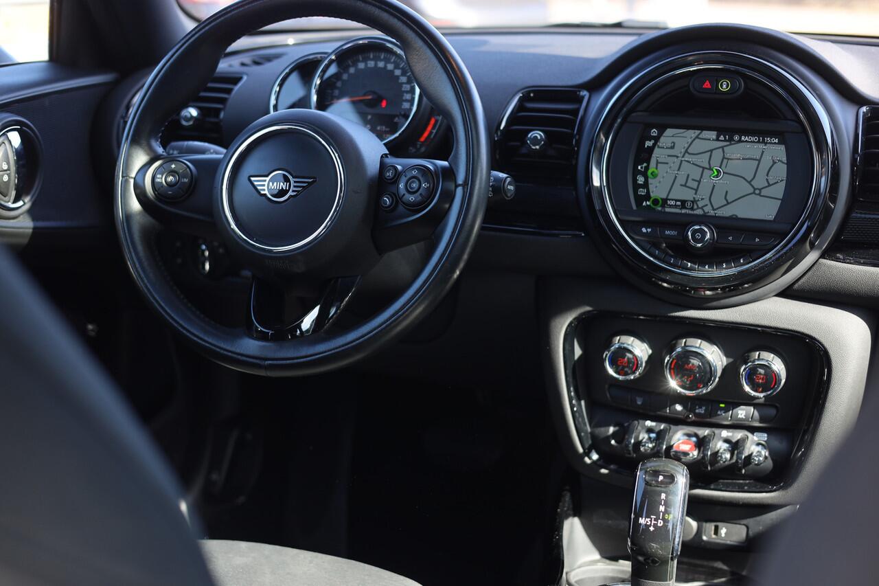 Mini COOPER CLUBMAN Mini 1.5 AUT | PANO | NAVI | NL AUTO | RIJKLAAR