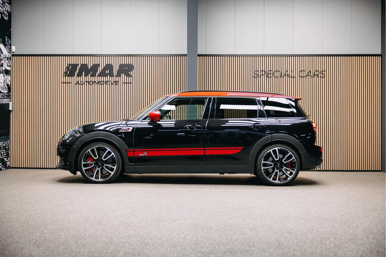 Mini COOPER CLUBMAN 2.0 JCW ALL4 John Works | JCW | Rood dak | Sportstoelen | Stoelverwarming | Head-Up |