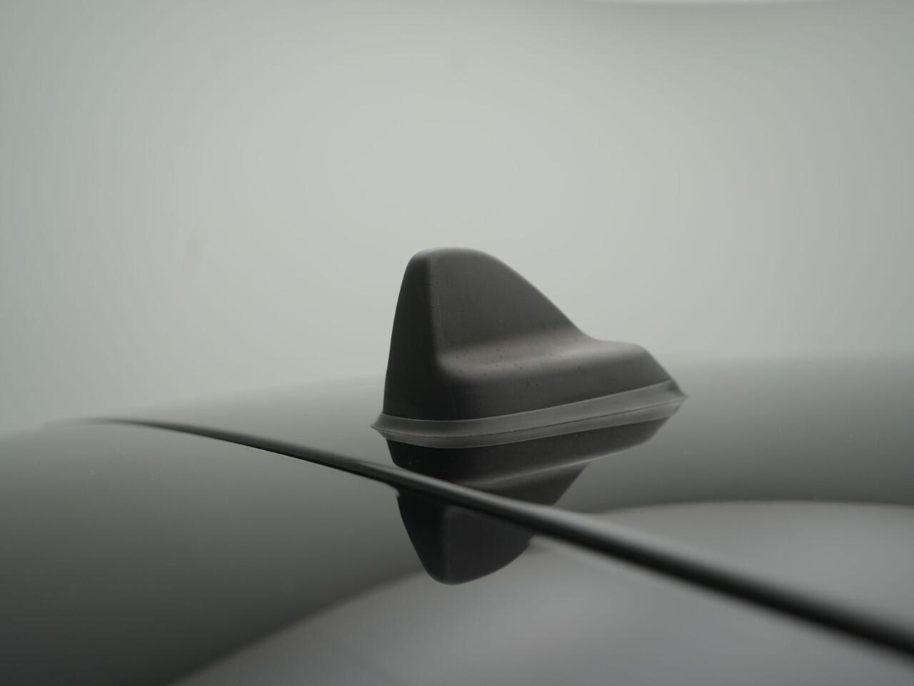 Mini COOPER CLUBMAN 1.5 Classic Business Edition - Occasional Lease vanaf ¤529 p/m - RIJKLAARPRIJS - Automaat - Achteruitrijcamera - Apple Carplay - Android Auto - Stoelverwarming