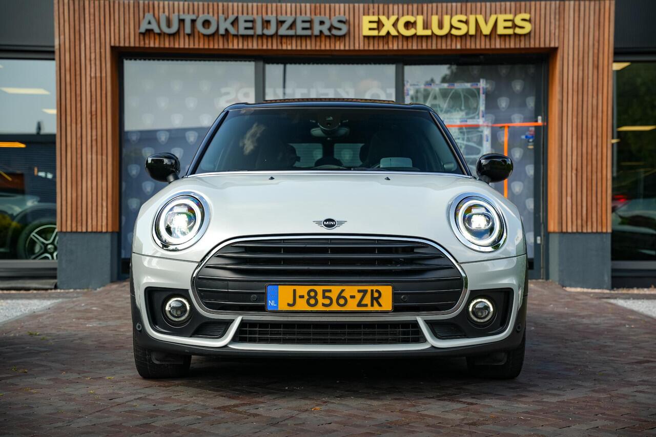 Mini COOPER CLUBMAN Mini 1.5 JCW Panoramadak Harman Kardon Navigatie DAB+ PDC LED