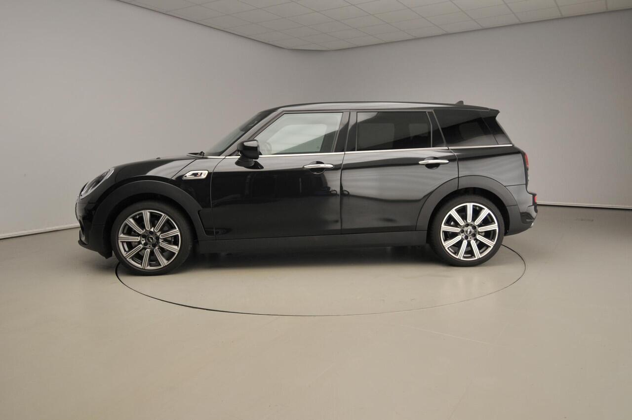 Mini COOPER CLUBMAN S | LED | Navigatie | Sportstoelen | Stoelverwarming | Keyles go | DAB | Alu 18 inch