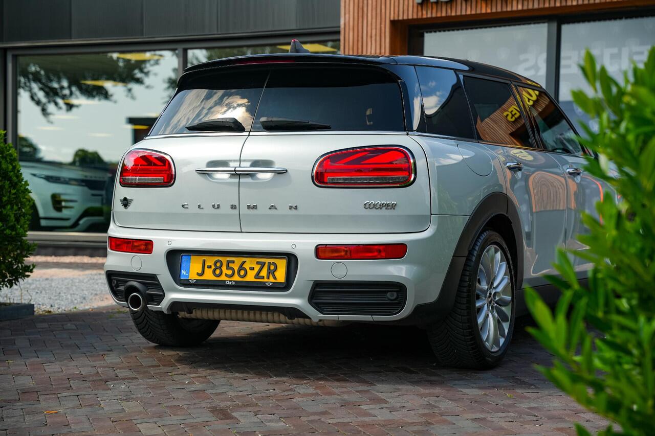 Mini COOPER CLUBMAN Mini 1.5 JCW Panoramadak Harman Kardon Navigatie DAB+ PDC LED