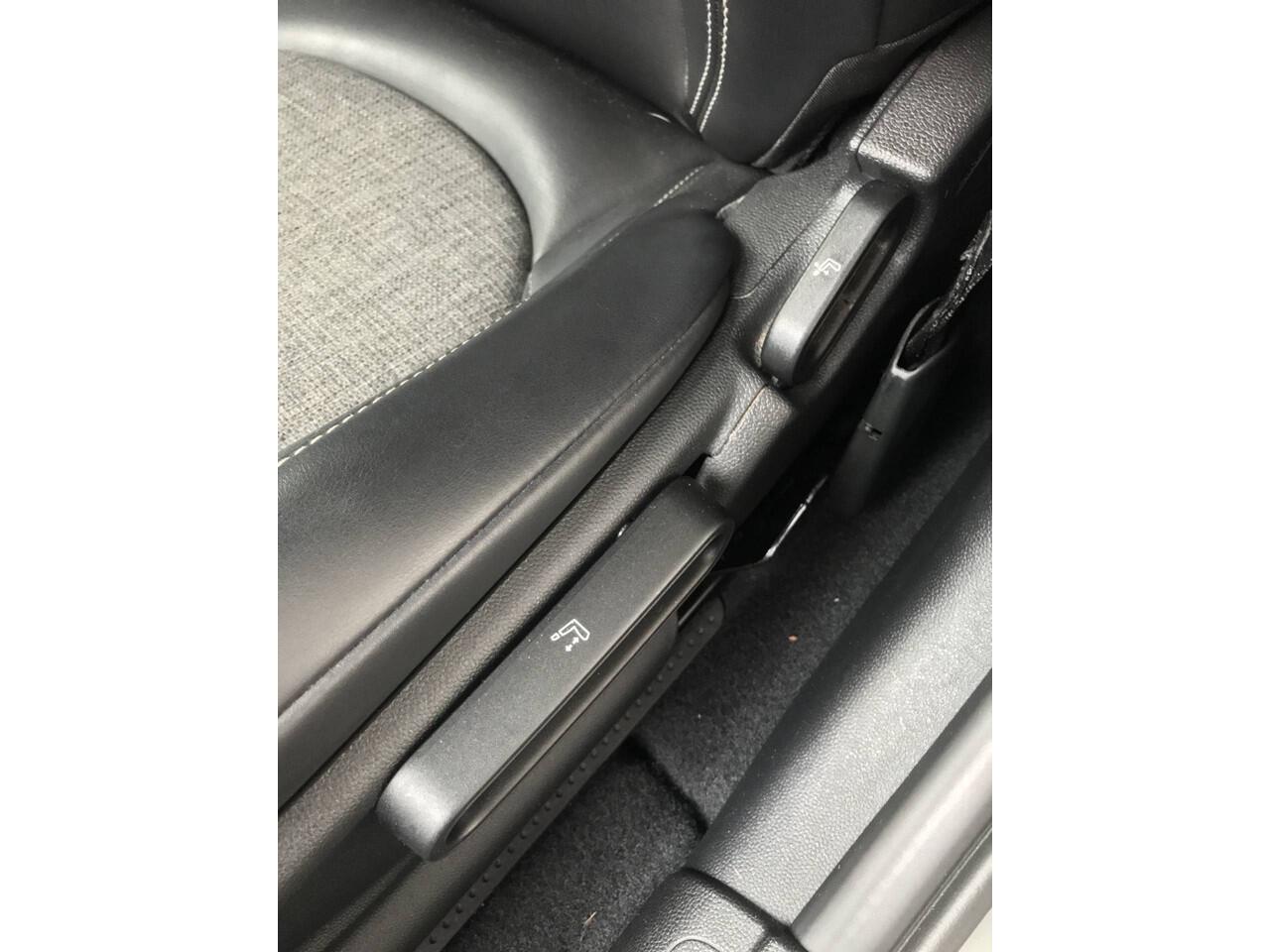 Mini COOPER CLUBMAN 1.5 CHILI Rijklaarprijs!