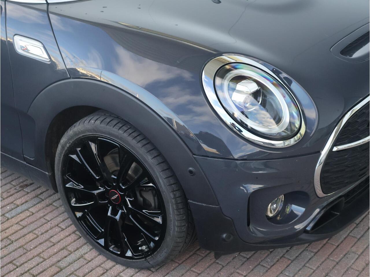 Mini COOPER CLUBMAN 2.0 S Chili Panoramadak/ Comfortstoelen/ Harman-Kardon/ Head-Up/ Active Cruise Control