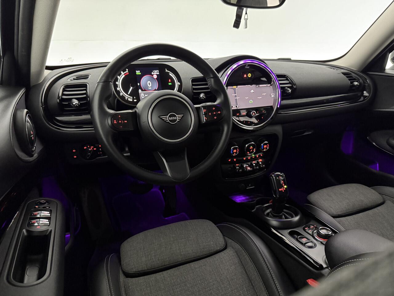 Mini COOPER CLUBMAN 1.5 Classic | Virtual | Sfeerverl. | Camera | LED | Cruise | Navi | Stoelverw. | Parkeersens.