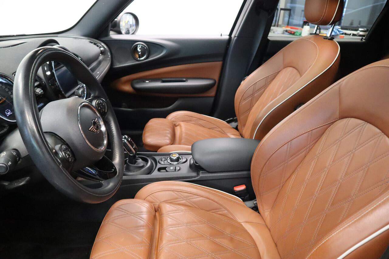 Mini COOPER CLUBMAN Mini 1.5 Business Edition Cruise/Climate panoramadak Navi Luxe Leder 24 maanden garantie mogelijk (*vraag naar de voorwaarden)