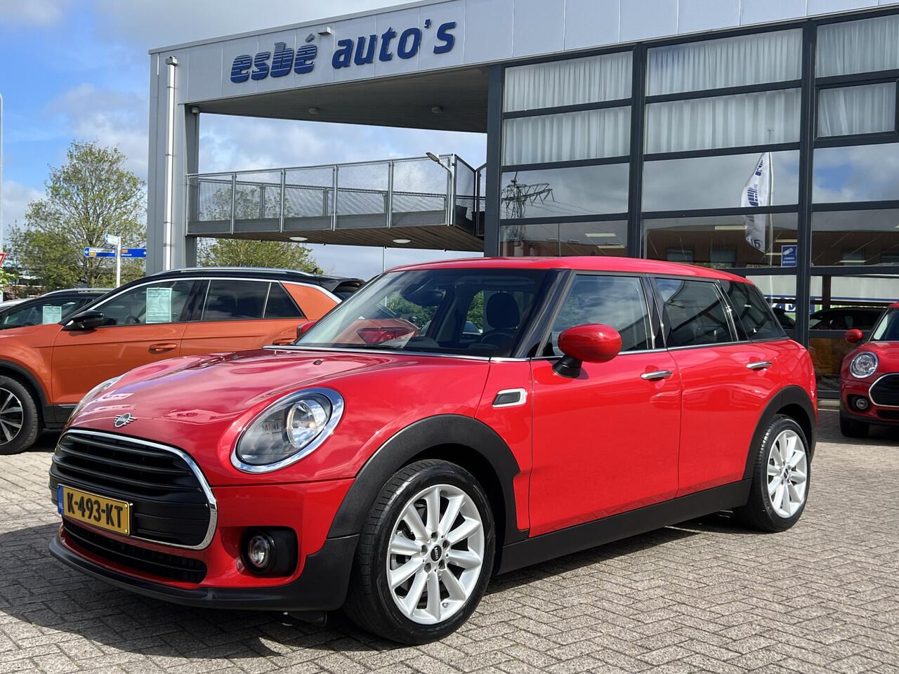 Mini COOPER CLUBMAN Mini 1.5 136 pk Business Edition Navigatie DAB Carplay Clima + Cruise Control 17 Inch Velgen Parkeersensoren Alarm 1e Eigenaar NL Auto