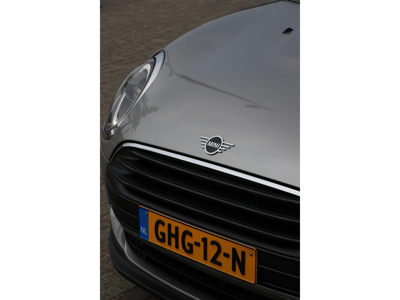 Mini COOPER CLUBMAN Mini 1.5 Essential 136PK | automaat | camera