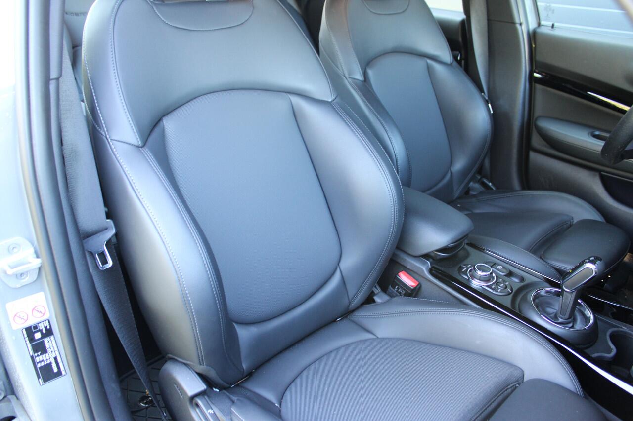 Mini COOPER CLUBMAN Mini 1.5 Richmond Park Edition - Lederen bekleding - Sportstoelen - Stuurverwarming Stoelverwarming - Groot Navigatie - Led verlichting