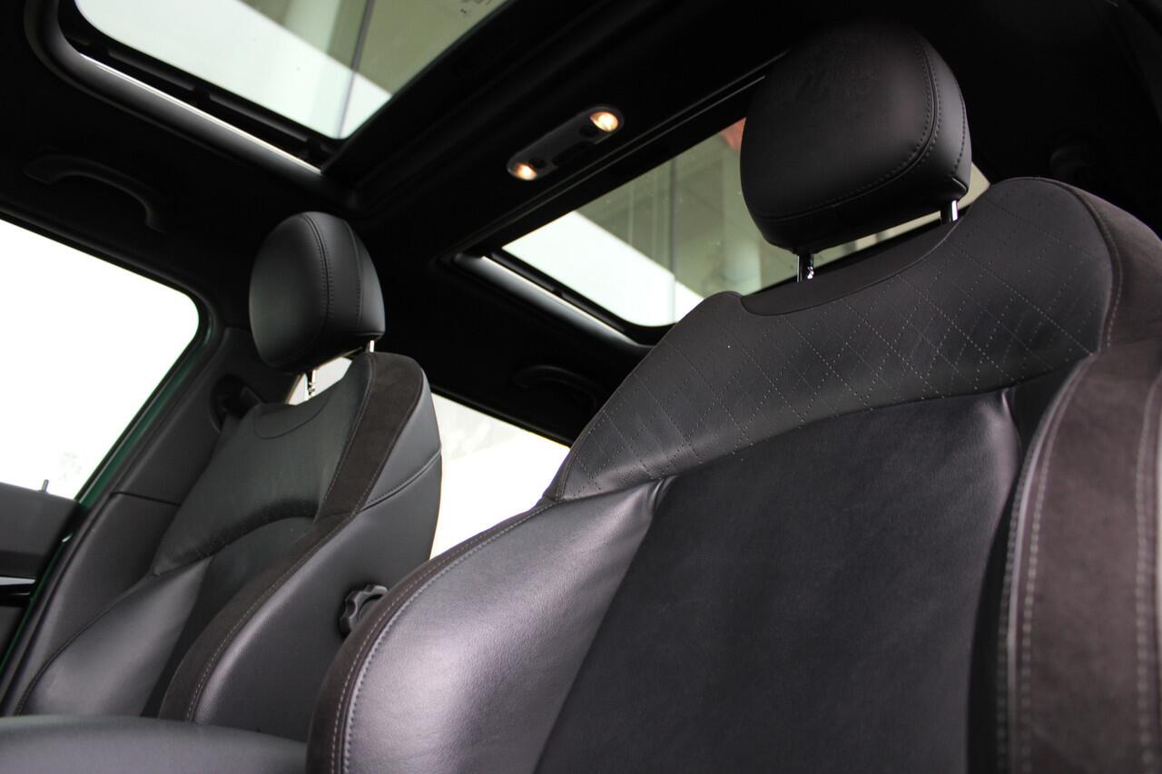 Mini COOPER CLUBMAN Chili Automaat / Panoramadak / LED / Comfort Access / Comfortstoelen / Cruise Control / Leder