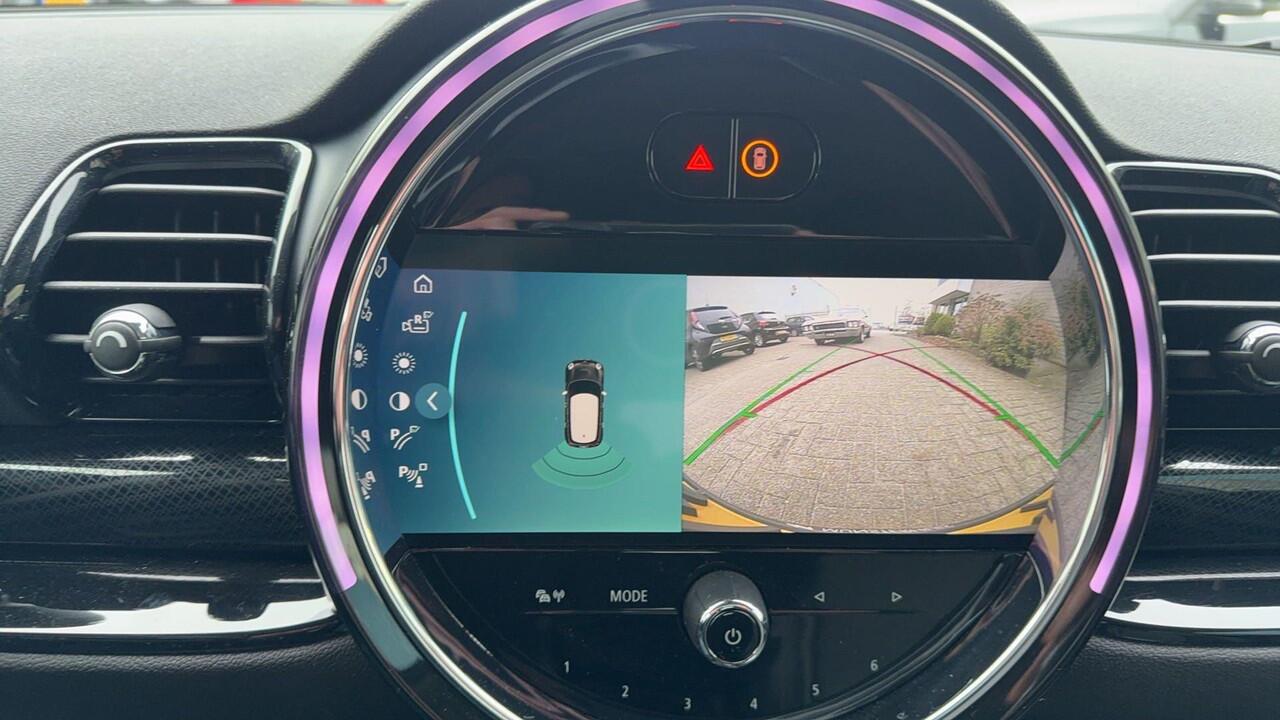 Mini COOPER CLUBMAN 1.5 Classic Automaat/BTW /Sportstoelen /Winterpakket