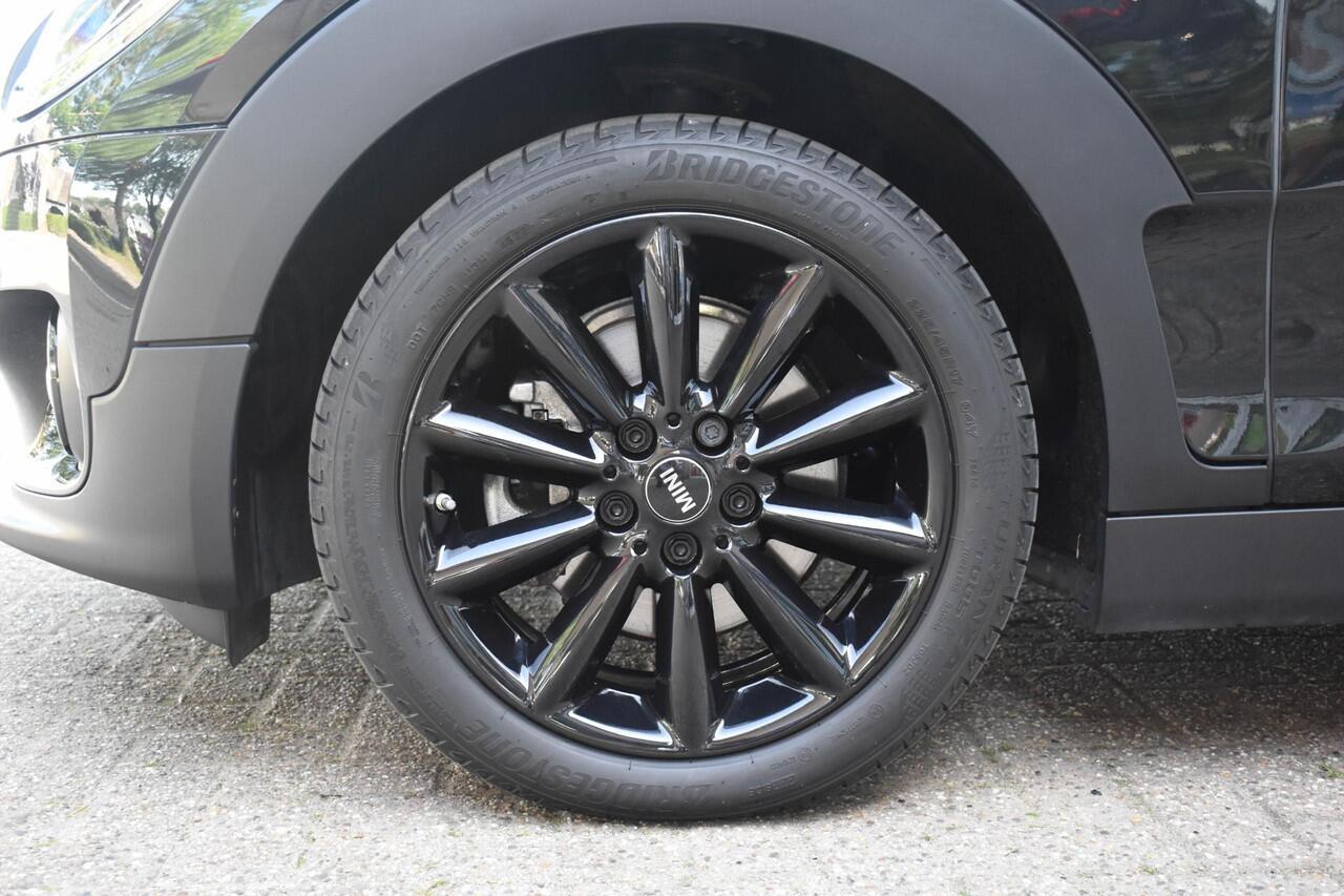 Mini COOPER CLUBMAN Mini 1.5 Classic Business Edition Camera Apple C