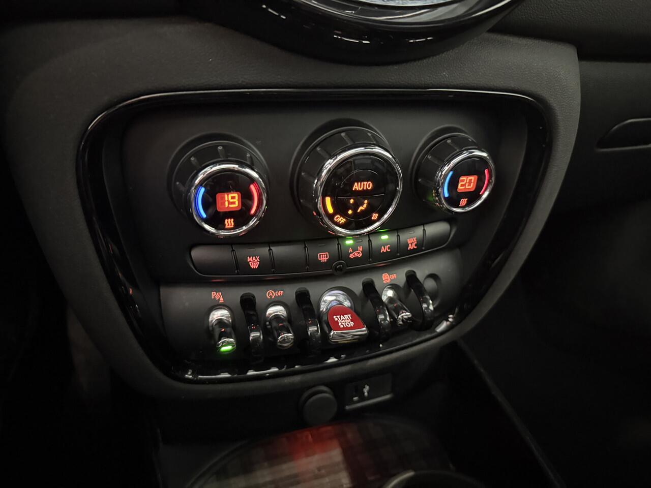 Mini COOPER CLUBMAN 1.5 Knightsbridge Pano/Camera/Leder