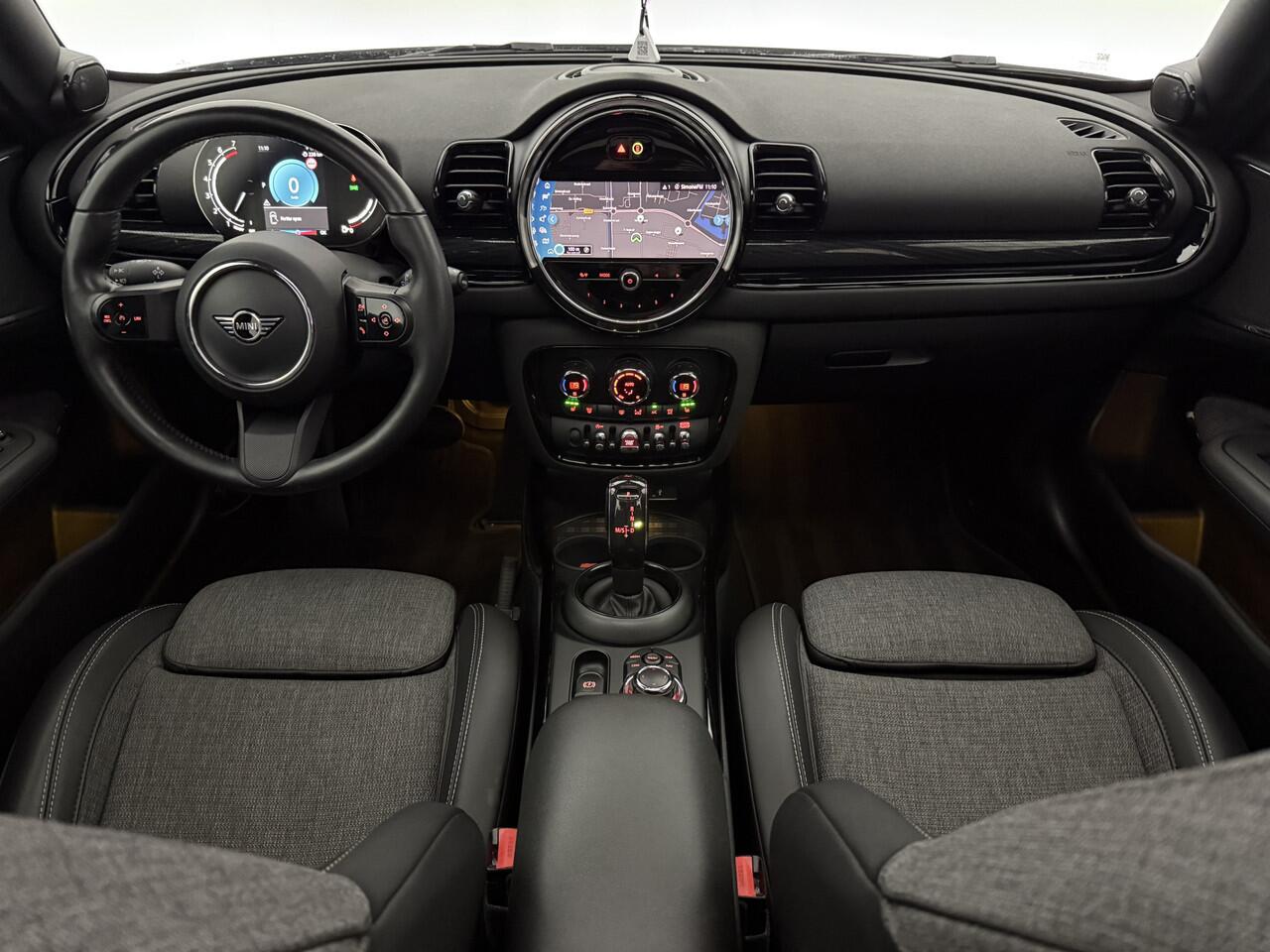 Mini COOPER CLUBMAN 1.5 Richmond Park Edition | Pano | H/K | Virtual | Camera | Carplay | Stoelverw. | LED | NAP