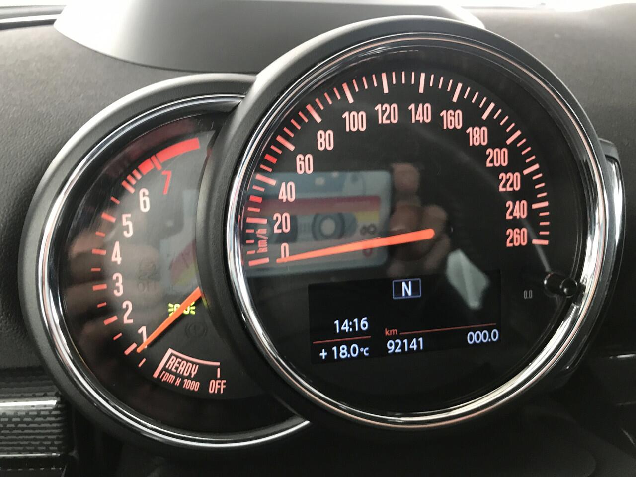 Mini COOPER CLUBMAN 1.5 CHILI Rijklaarprijs!