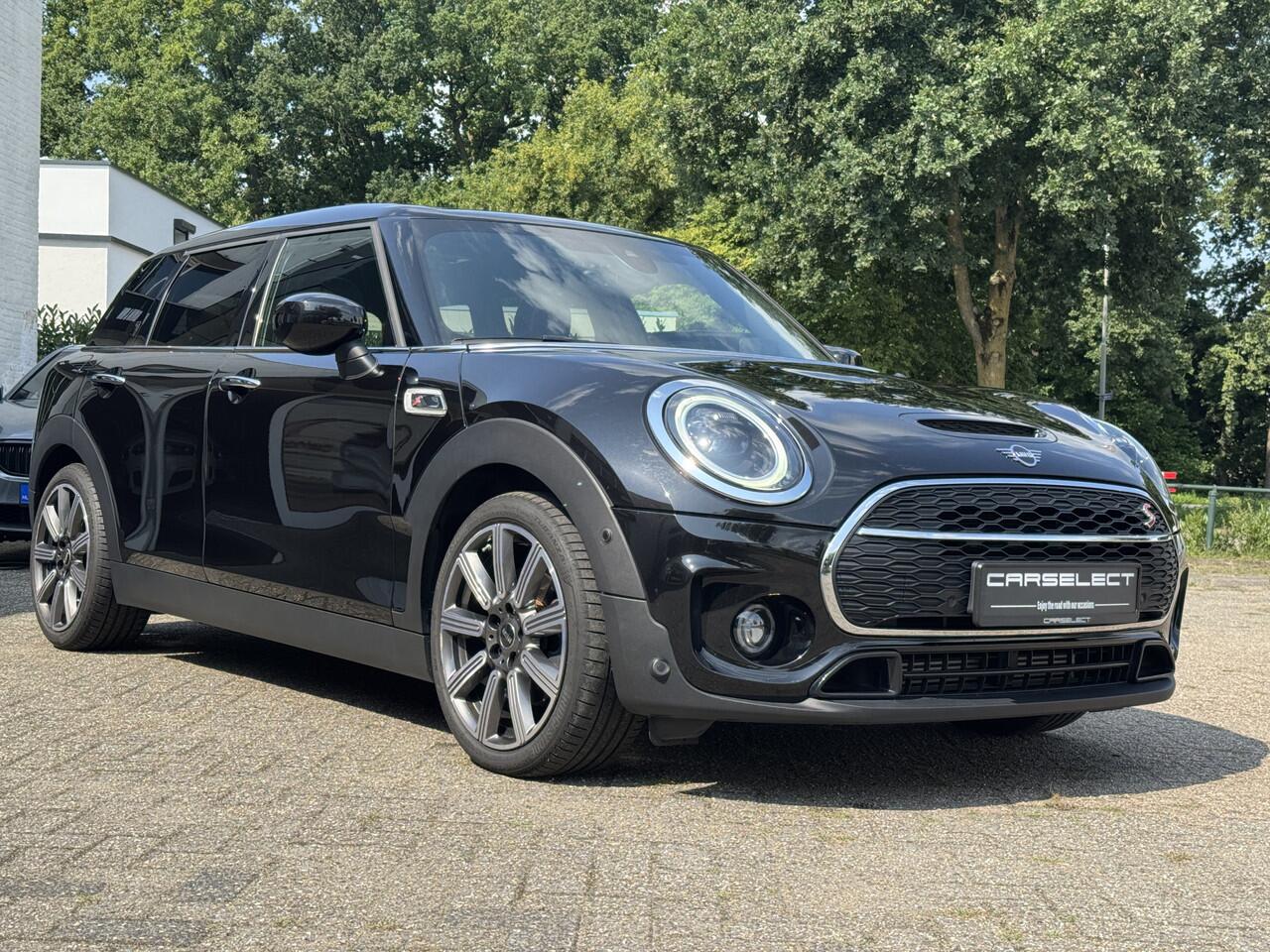 Mini COOPER CLUBMAN 2.0 S ALL4 Yours, adaptieve cruise control, Head-up, panoramadak,Leder, Camera. . Neem contact op en we maken een afspraak!
