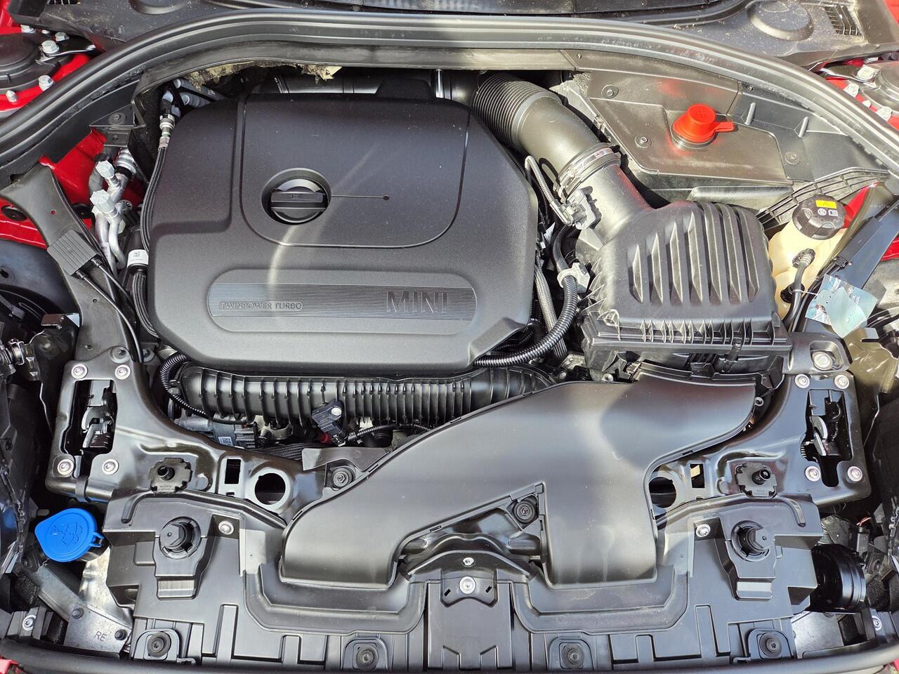 Mini COOPER CLUBMAN 2.0 S Chili /Apple Carplay/Pano/H&K/HUD/Cruise Contr./Climate Contr./Stoelverw./Navi/(MET GARANTIE*)