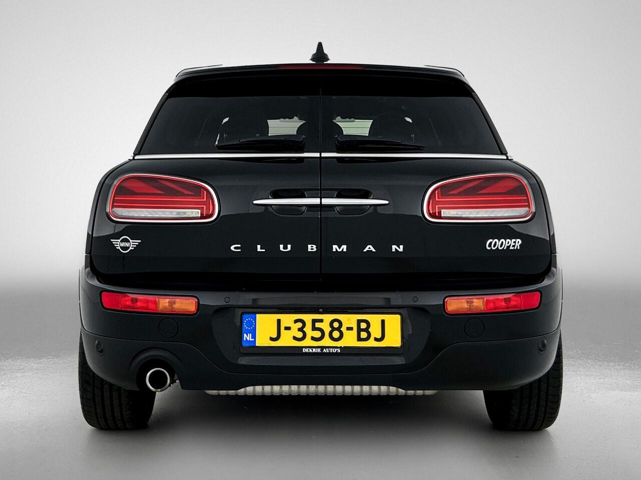Mini COOPER CLUBMAN Mini 1.5 136Pk Automaat Edition / Panoramadak / Airco-ecc./ Navigatie / Leder / Xenon / Apk 08-2026