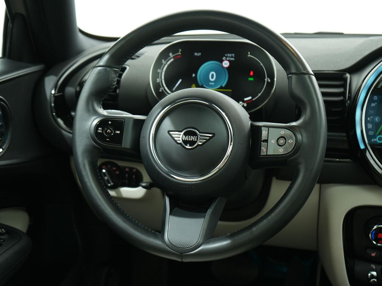 Mini COOPER CLUBMAN Mini 1.5 CLASSIC PREMIUM PLUS AUT8 | Panoramadak | Leder Chester | NL-Auto