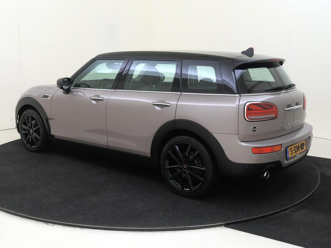 Mini COOPER CLUBMAN Mini 1.5 John Cooper Works Automaat | Navigatie | Parkeersensoren & Camera | LM Velgen |