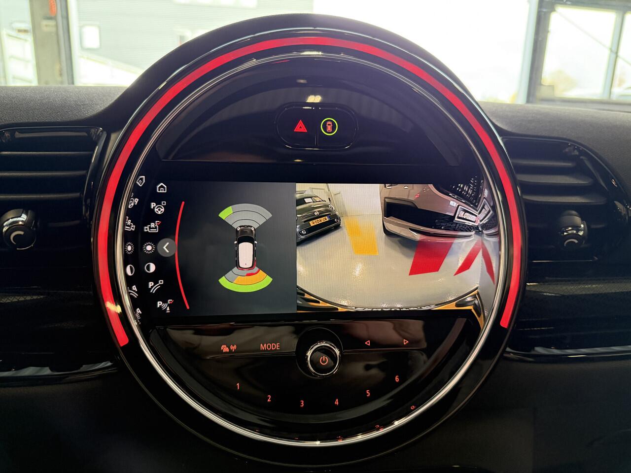 Mini COOPER CLUBMAN 1.5 One Knightsbridge Pano/Camera/Apple/Leder/trekhaak