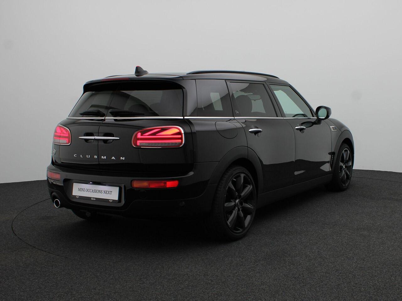 Mini COOPER CLUBMAN Richmond Park Edition + Adaptief Onderstel + Trekhaak + Panoramadak + 18''