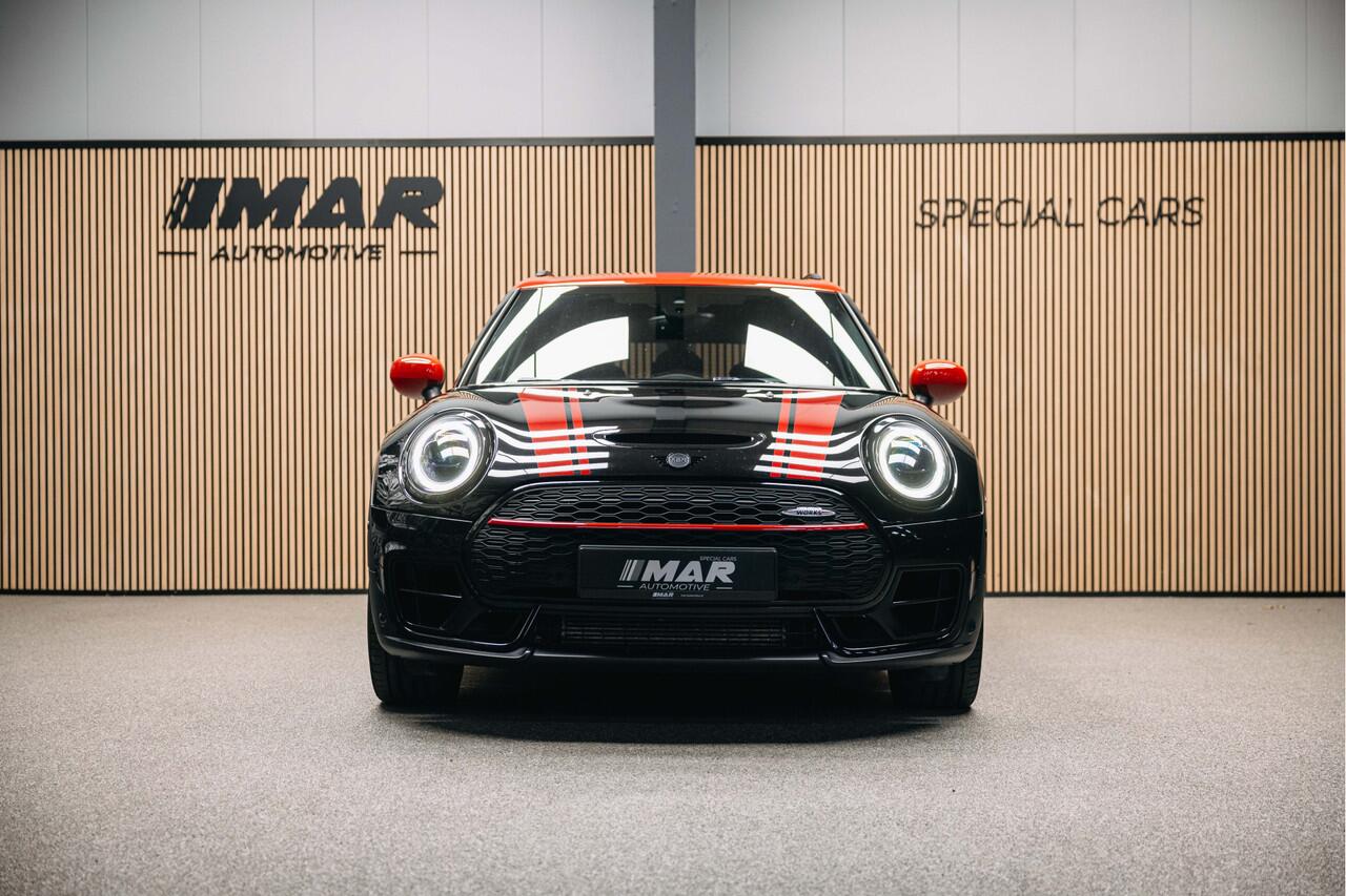 Mini COOPER CLUBMAN 2.0 JCW ALL4 John Works | JCW | Rood dak | Sportstoelen | Stoelverwarming | Head-Up |