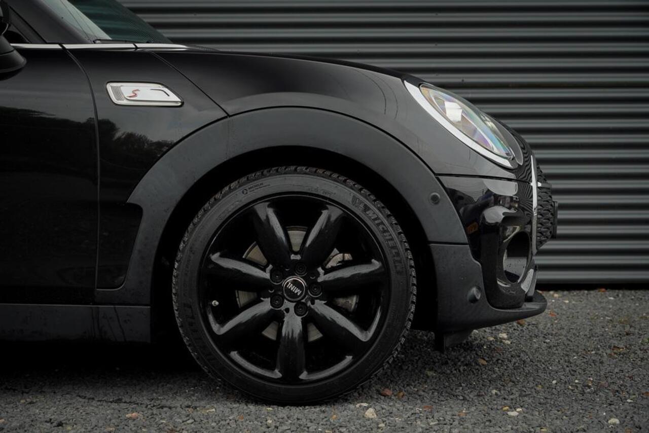 Mini COOPER CLUBMAN Mini 2.0 S / Aut / Leder / Stoelverwarming / Camera / LED