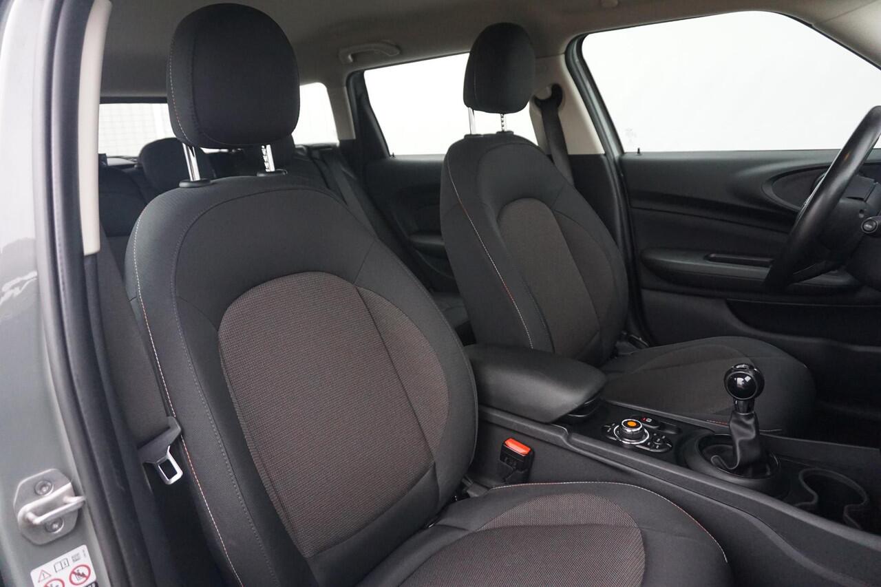 Mini COOPER CLUBMAN Mini 1.5 Business Edition | Navi / Apple carplay / Trekhaak /