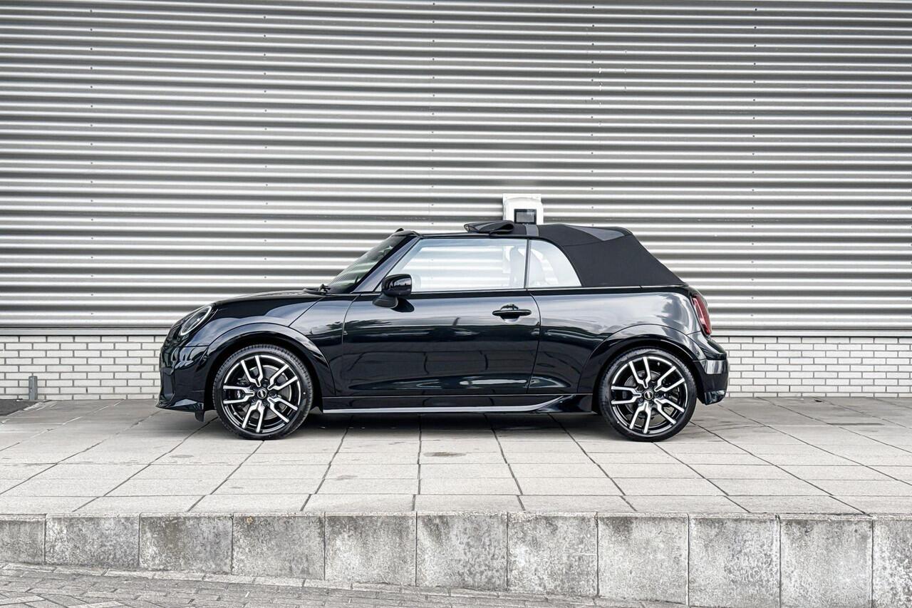 Mini COOPER S Cabrio 2.0 John Cooper Works XL | Selections