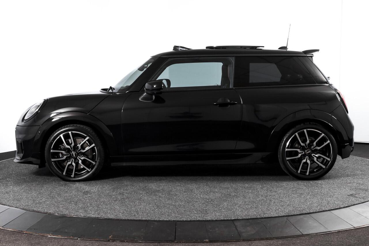 Mini COOPER S Mini 2.0 John Cooper Works XL | S/K Panodak | Dig. Cockpit | Adapt. Cruise | Elek. Stoelen-+massage+verwarming | PDC | 360 Camera | NAV + App. Connect | ECC | Harman/Kardon | LM 18" | 8364