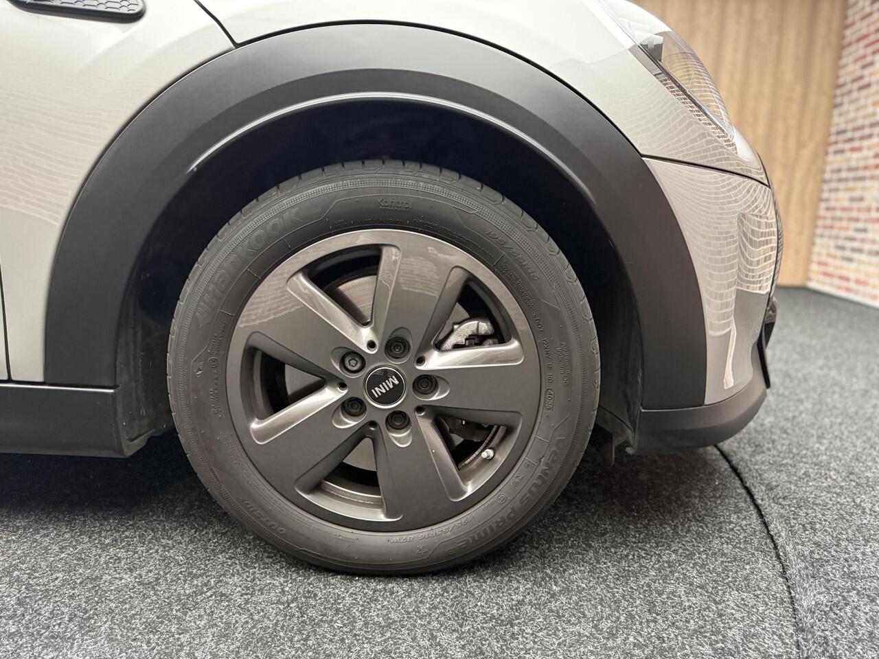 Mini COOPER S Mini 2.0 Essential Garantie tot 11-2027 | Dealer | Camera | Stoelverwarming