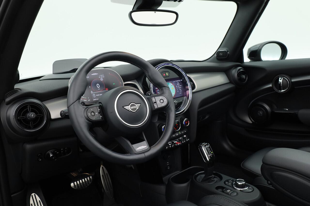 Mini COOPER S Mini Cabrio 2.0 John Cooper Works | Keyless | Adapt. Cruise | H&K | HUD | CarPlay | Stoel-Stuurverw.