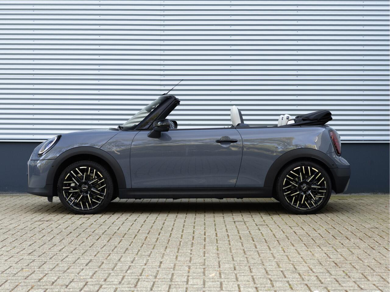 Mini COOPER S Mini Cabrio 2.0 - Favoured - Pakket XL - ACC - Memoryzetel - Head-up