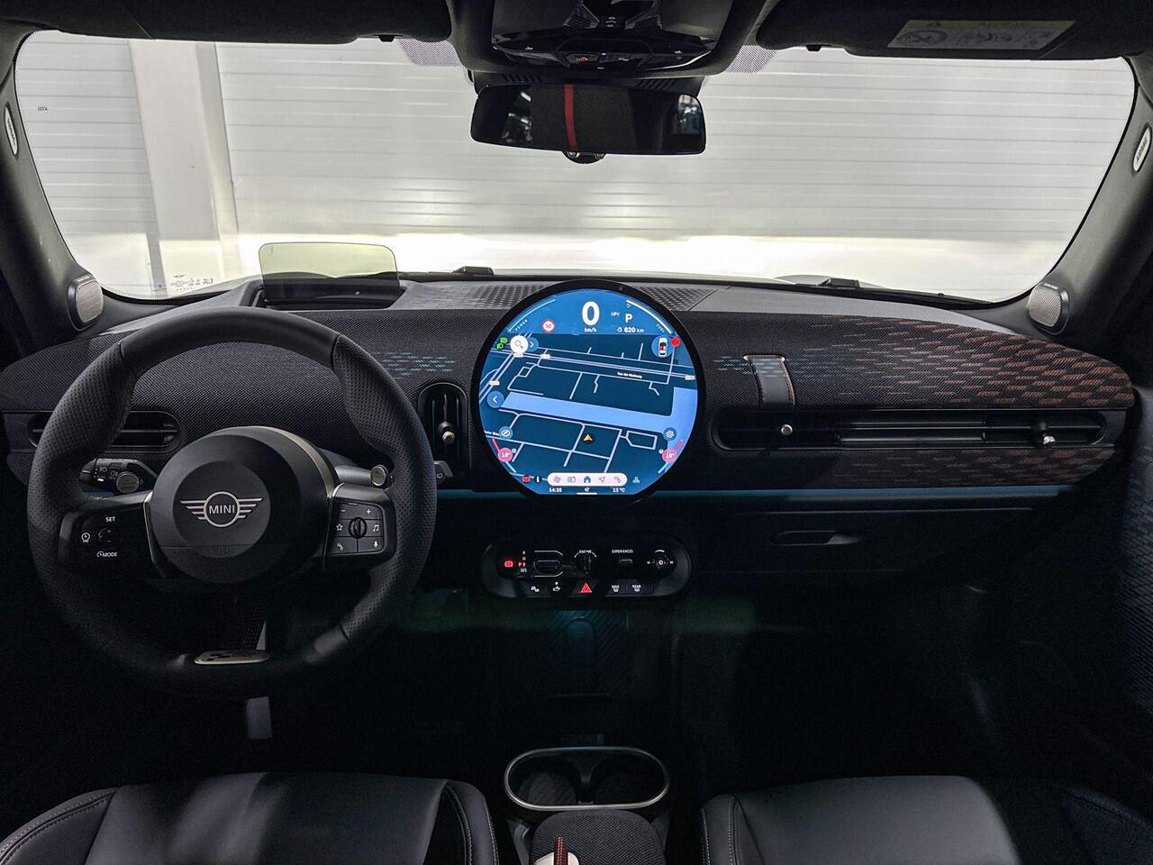 Mini COOPER S 5-deurs | John Cooper Works Uitvoering | Pakket XL | 18" John Cooper Works Lap Spoke two-tone | Selections