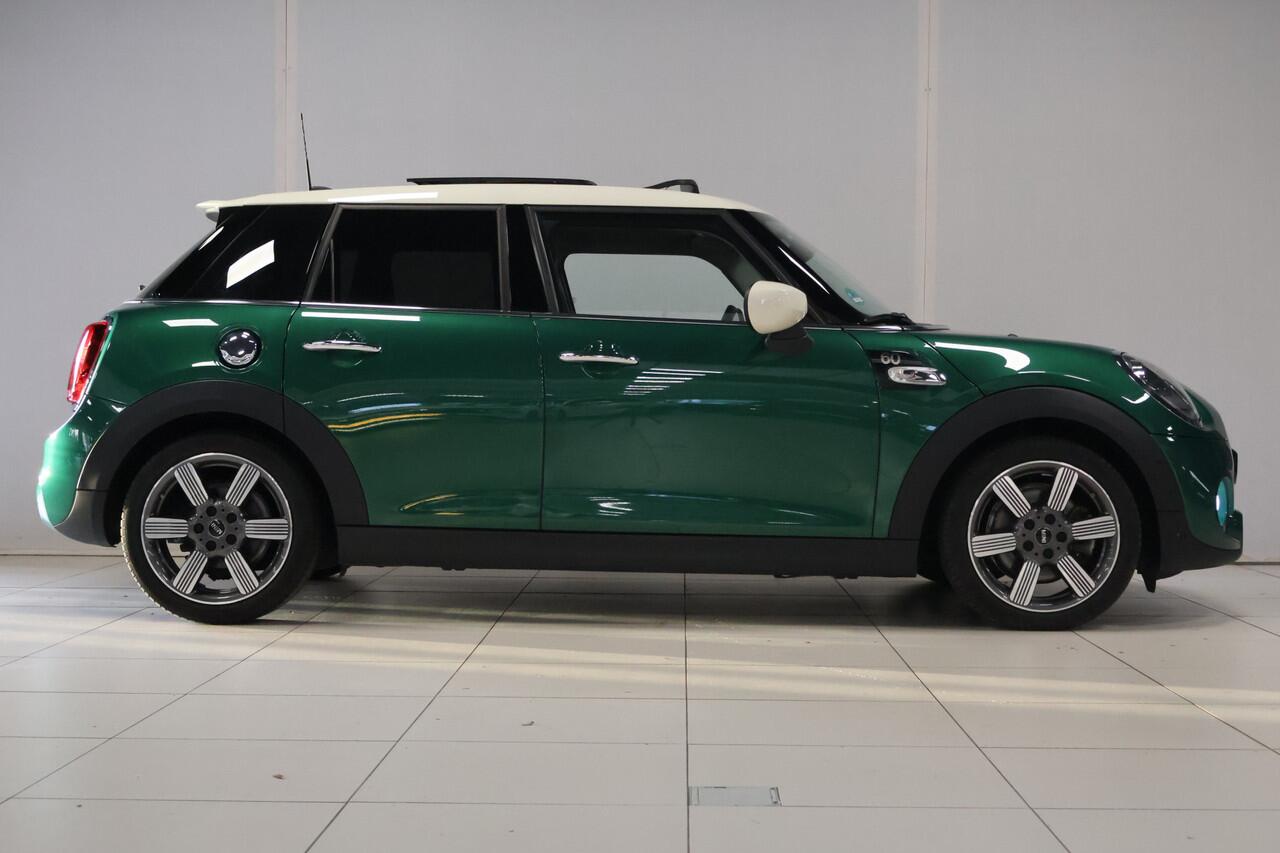 Mini COOPER S Mini 2.0 60 Years Edition | Panoramadak | Harman Kardon | Stoelverwarming | Leer .