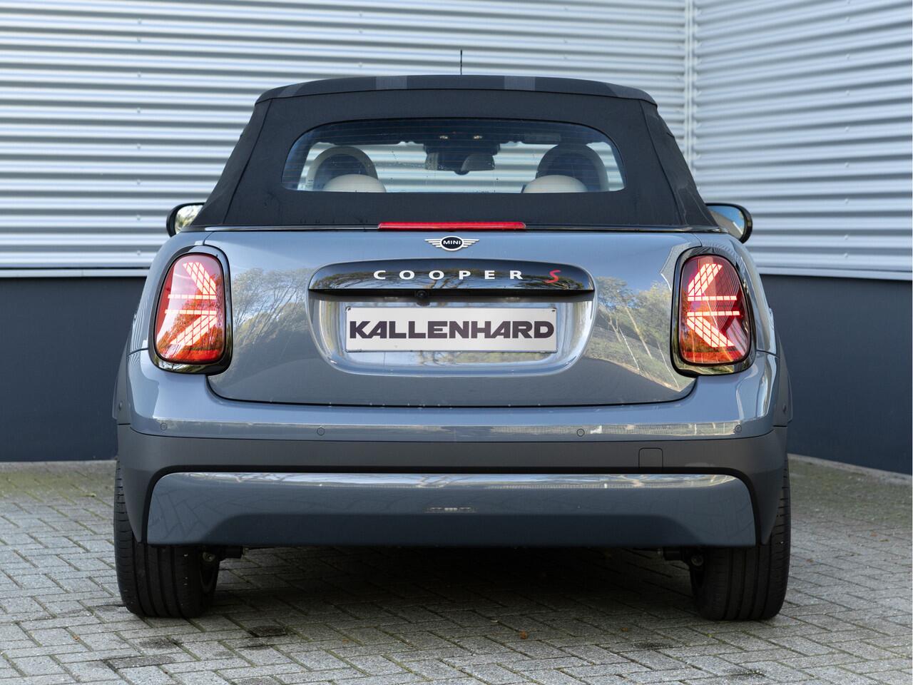 Mini COOPER S Mini Cabrio 2.0 - Favoured - Pakket XL - ACC - Memoryzetel - Head-up