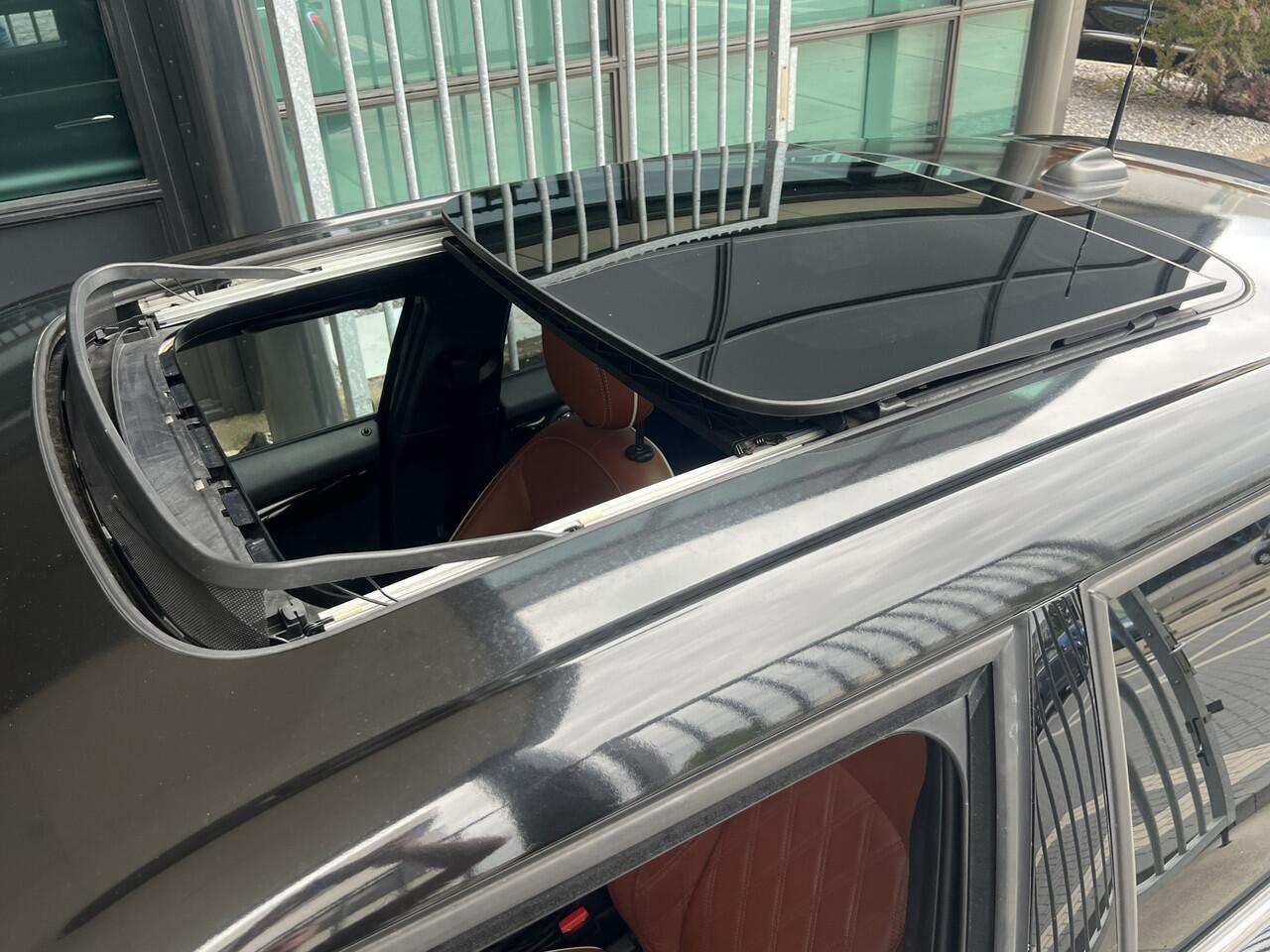 Mini COOPER S Mini 2.0 60 Years Edition | AUTOMAAT | HEAD-UP DISPLAY | LEDER | SCHUIF/KANTELDAK | CARPLAY/ANDROID | CAMERA | HARMAN/KARDON | NAVI | CRUISE CONTROL | PDC V+A | CLIMATE CONTROL | LMV 17'' | STOELVERWARMING | LED | BLUETOOTH