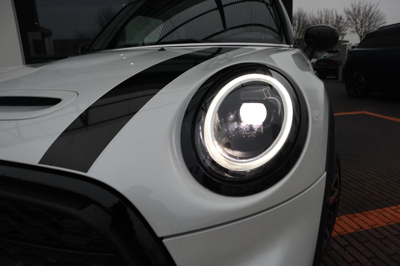Mini COOPER S Rockingham GT Edition | Panorama Dak | Yours Leder | Achteruitrijcamera | Stuur -en Stoelverwarming