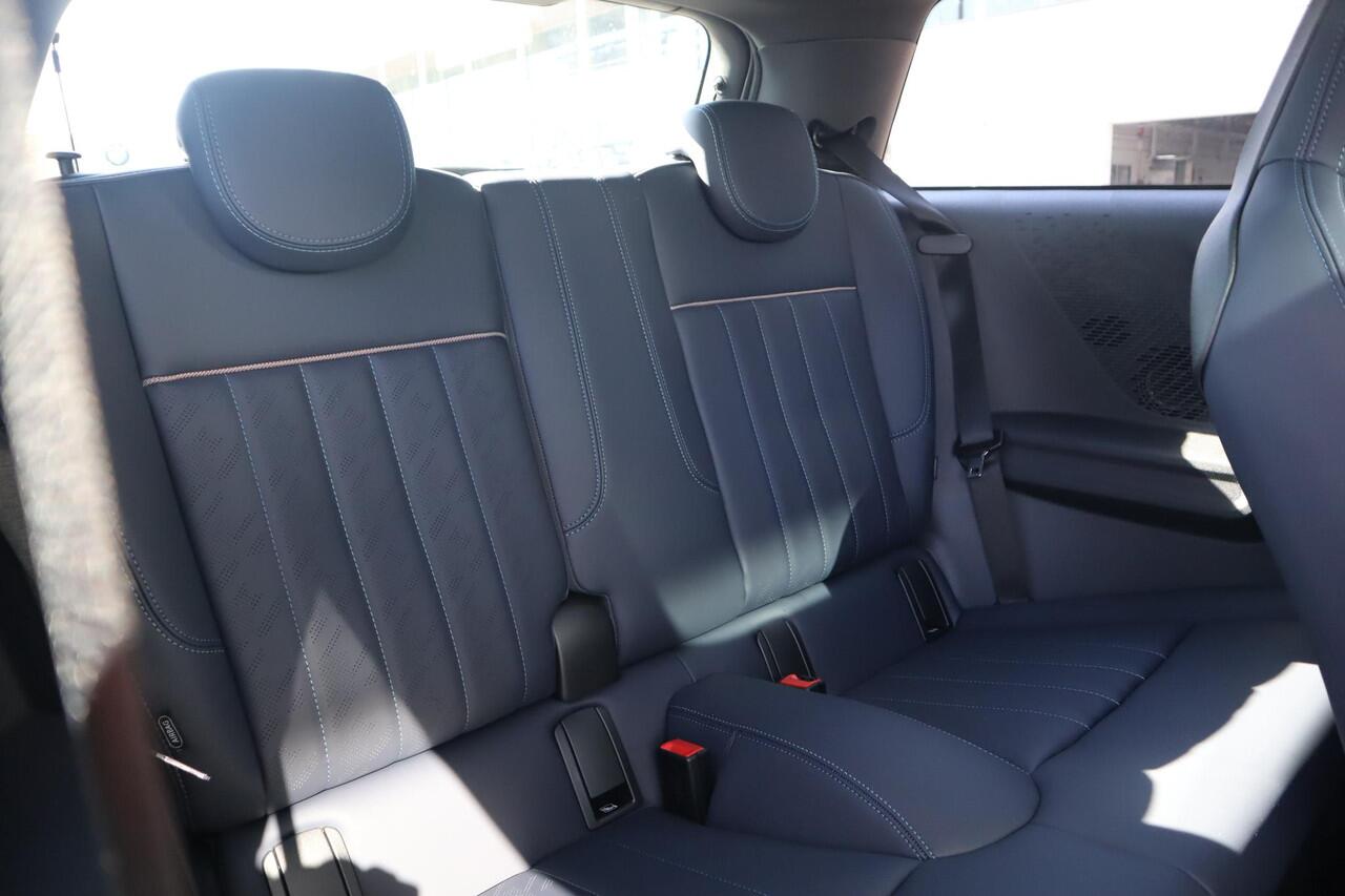 Mini COOPER S 3-deurs | Favoured Trim + Pakket M / Panoramadak /MINI Head-Up Display