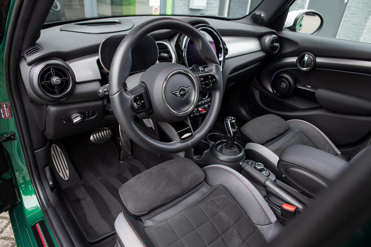 Mini COOPER S 2.0 Resolute Edition / JCW / PANO / HARMAN KARDON / HEAD UP