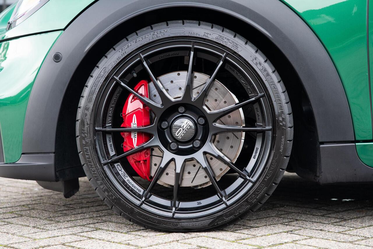 Mini COOPER S 2.0 Resolute Edition / JCW / PANO / HARMAN KARDON / HEAD UP