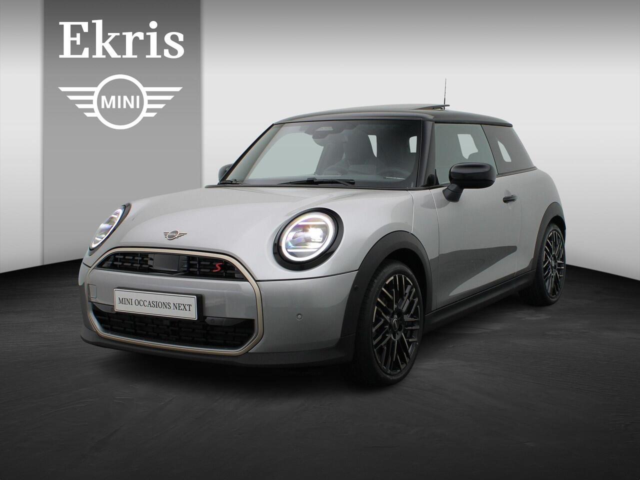 Mini COOPER S 3-Deurs Favoured Trim + Pakket M