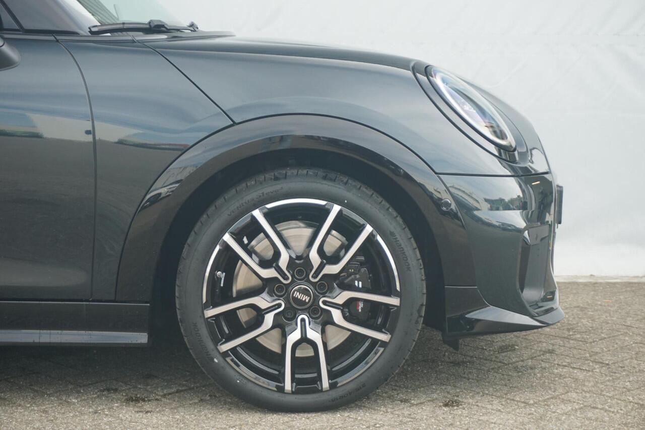 Mini COOPER S 3-Deurs / John Cooper Works Uitvoering / Pakket XL / 18'' LM Velgen