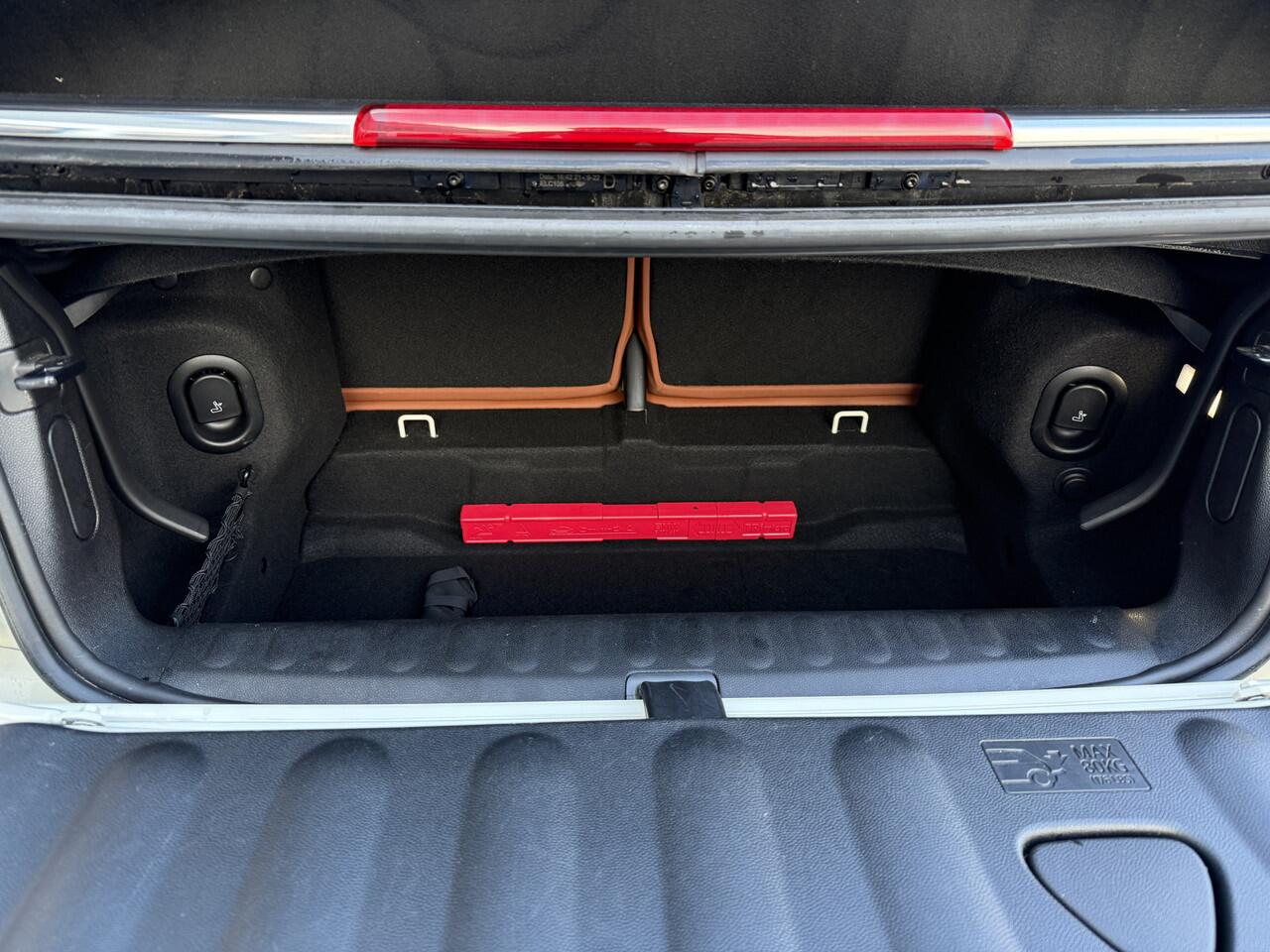 Mini COOPER S Cabrio 2.0 John Cooper Works