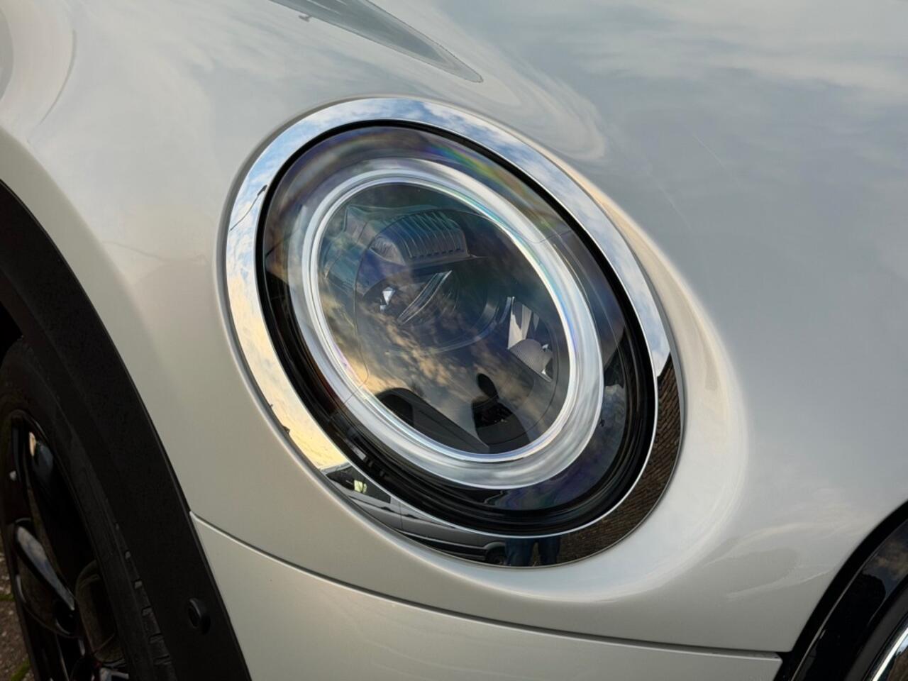 Mini COOPER S YOURS 33 KWH Panodak Carplay DAB+ Stoelverwarming